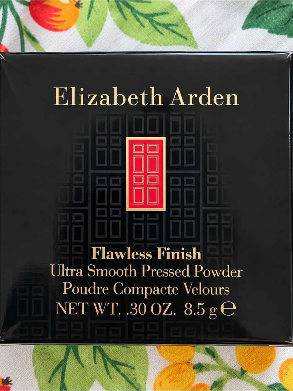 Elizabeth Arden Flawless Finish Ultra Smooth Pressed Powder